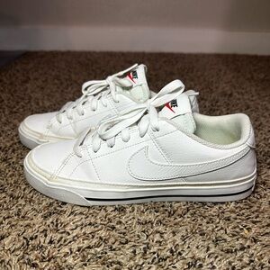 Nike Court Legacy Womens Size 8 White DH3161-101 Athletic Shoes Sneakers